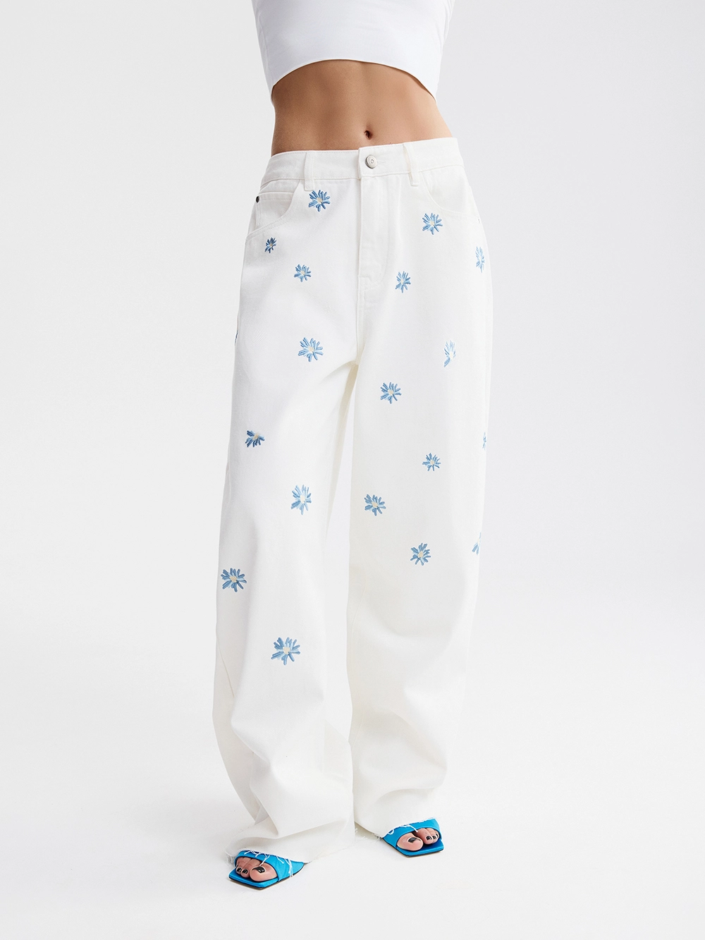 картинка джинсы от магазина truered.ru (ex-SOLO·U)