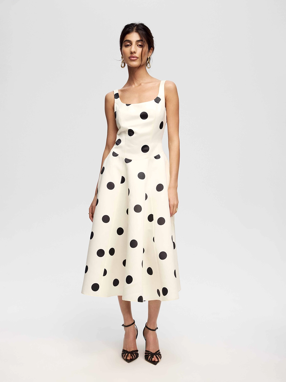 картинка платье от магазина truered.ru (ex-SOLO·U)