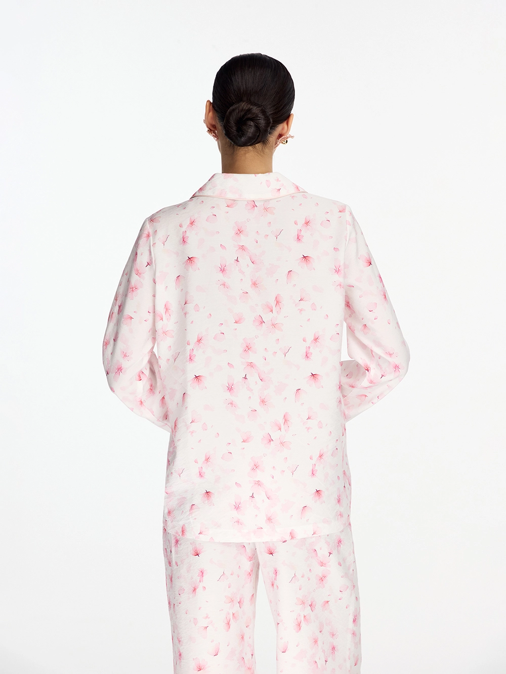 картинка рубашка из вискозного шёлка с кантом  от магазина truered.ru (ex-SOLO·U)