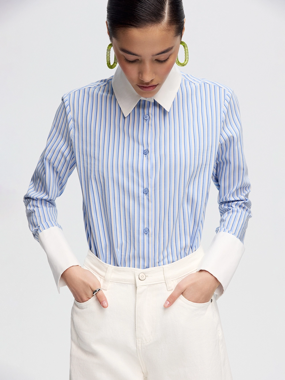 картинка рубашка базовая с контрастными манжетами от магазина truered.ru (ex-SOLO·U)