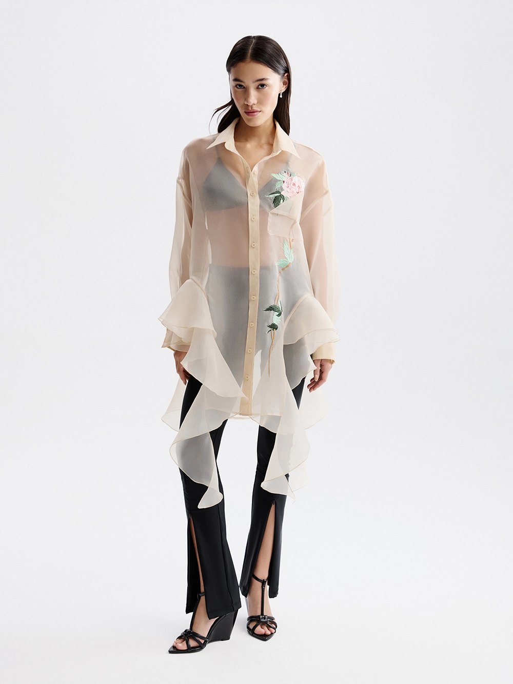 картинка блузка от магазина truered.ru (ex-SOLO·U)