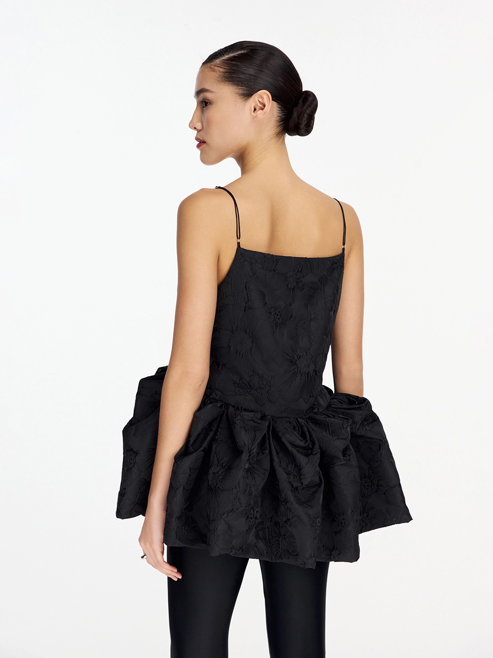 картинка топ от магазина truered.ru (ex-SOLO·U)