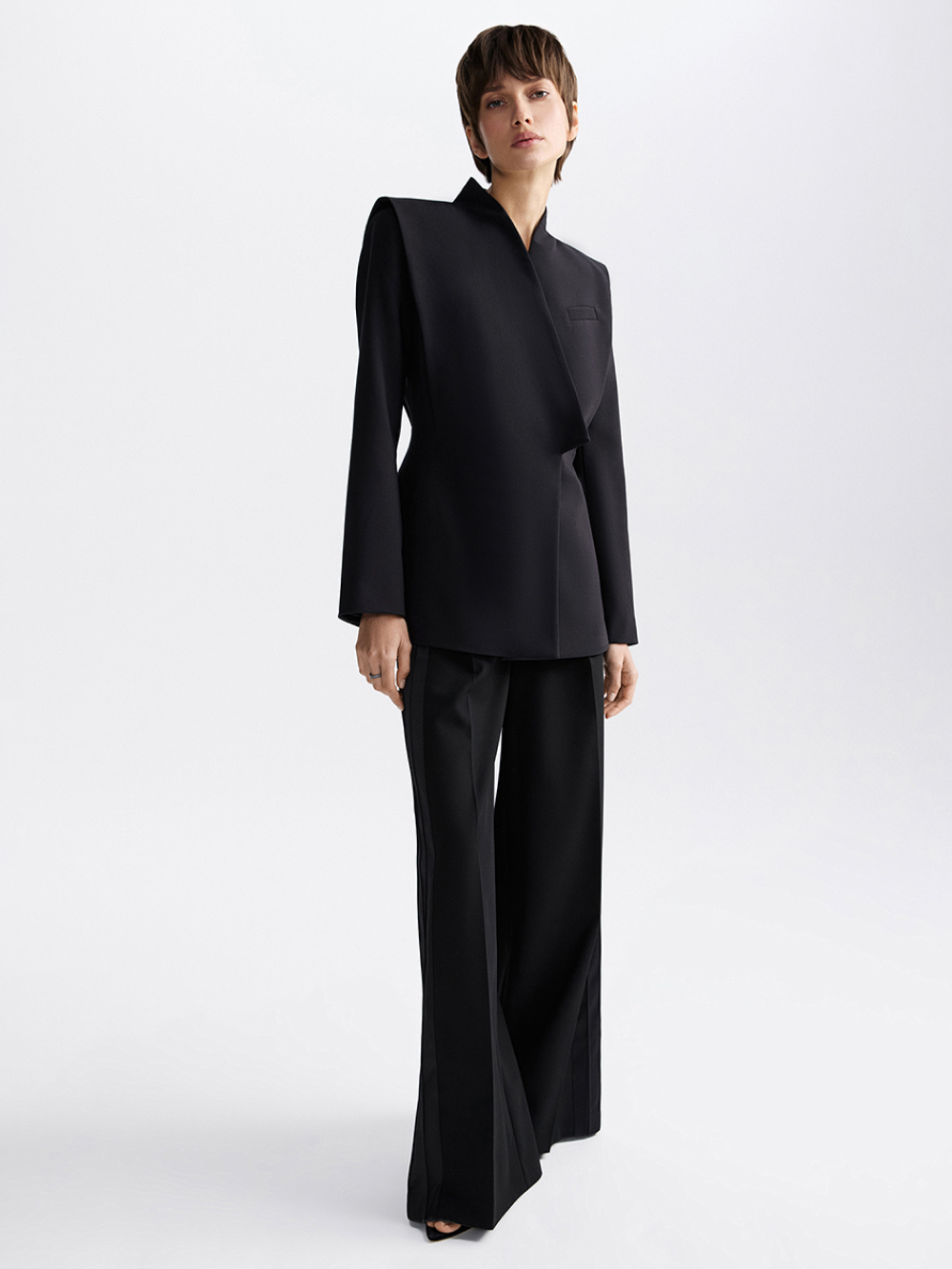 картинка брюки  от магазина truered.ru (ex-SOLO·U)