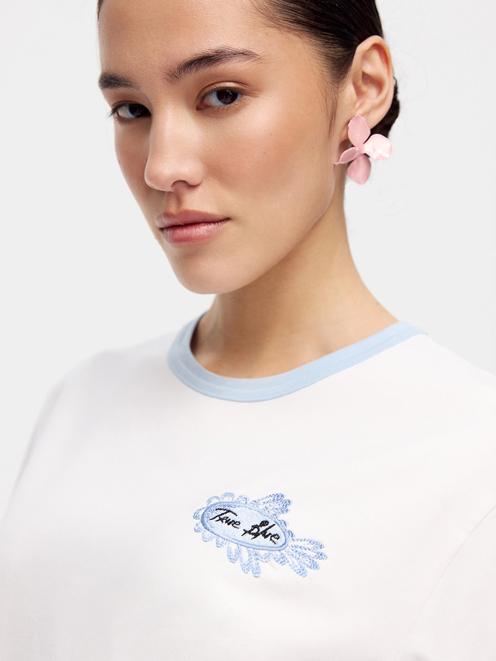 картинка футболка от магазина truered.ru (ex-SOLO·U)