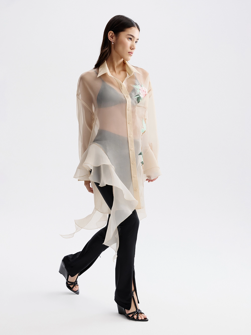 картинка блузка от магазина truered.ru (ex-SOLO·U)