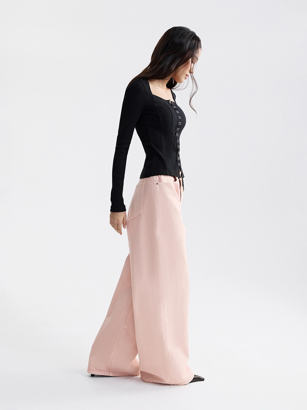 картинка джинсы от магазина truered.ru (ex-SOLO·U)