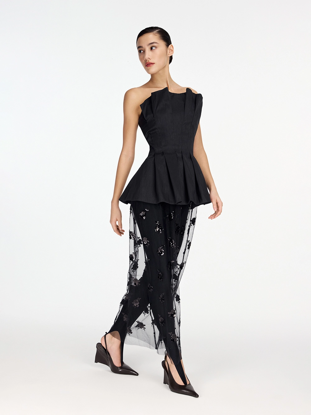 картинка топ корсетный с баской из тафты от магазина truered.ru (ex-SOLO·U)