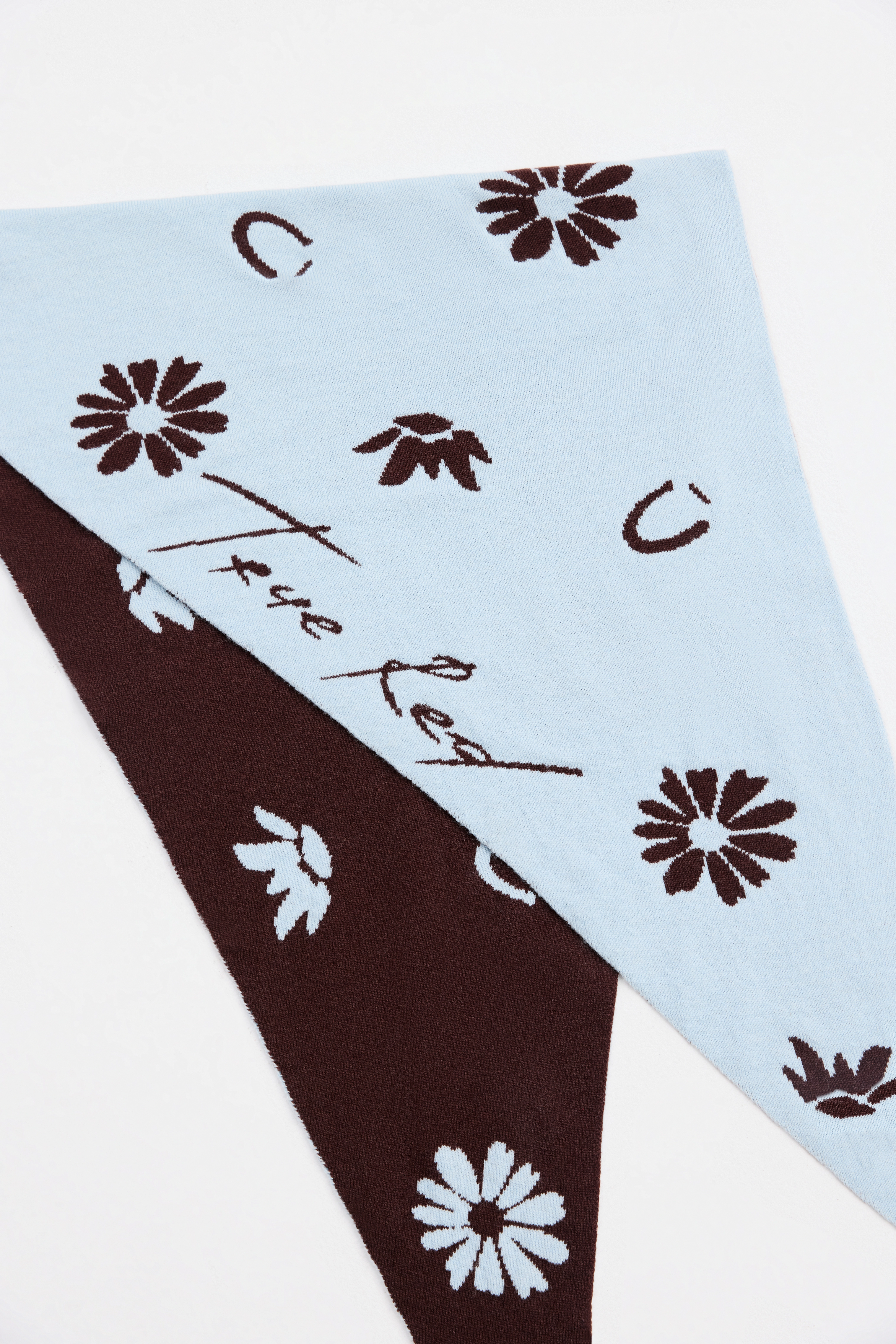 картинка косынка из шерсти с кашемиром  от магазина truered.ru (ex-SOLO·U)